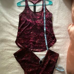 Old navy workout tank/ Capri length pants set